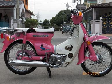 2. C70..สีชมพูนม..(คันที่2)..ระบบCDI..ปัดเงาล้อฝาครอบเครื่อง..ทะเบียนโอน..18500