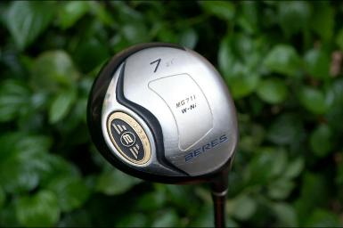 Fairway 7 HONMA BERES MG711 กระดองเด้งเคฟล่า เด้งทั้งหัว CG ต่ำตีง่ายมากครับ หัว HI END 3 ดาว เดิม