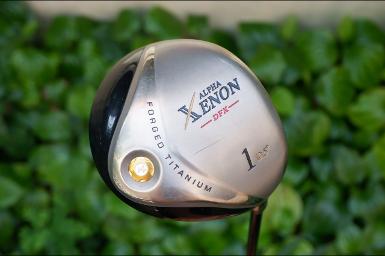 Driver ALPHA XENON สภาพนางฟ้า องศา 10 FLEX S หัวใหญ่ ออกแบบมาให้ตีตรงมาก เสียงเพราะหวานมาก ให