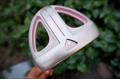 ไม้กอล์ฟพรีเมี่ยม!!! ราคาช๊อคตาค้าง!! PUTTER Tsuruya LADY JAPAN ยาว 33 นิ้ว