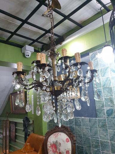 Chandelier Antique Lamp 12 arm brass with crystal Item Code ATC64A size W 70 cm L 1 meter.